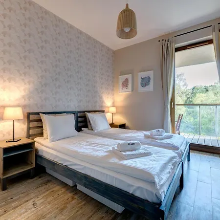 Dom & House - Nadmorski Dwor 그단스크