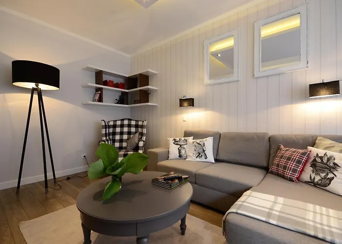 Dom & House - Nadmorski Dwor Апартаменты *