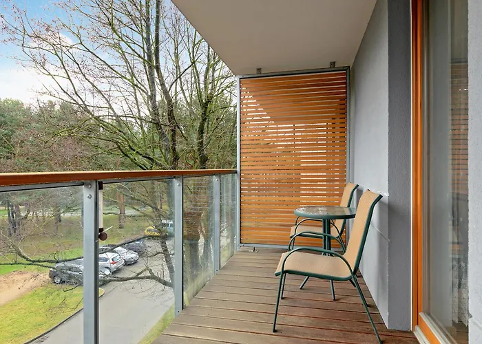 Dom & House - Nadmorski Dwor Апартаменты *