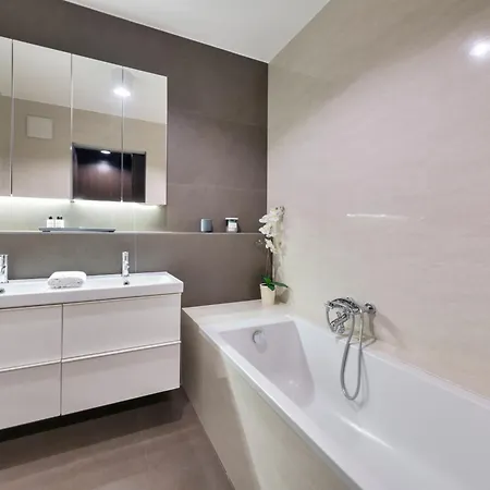 Dom & House - Nadmorski Dwor Apartment *