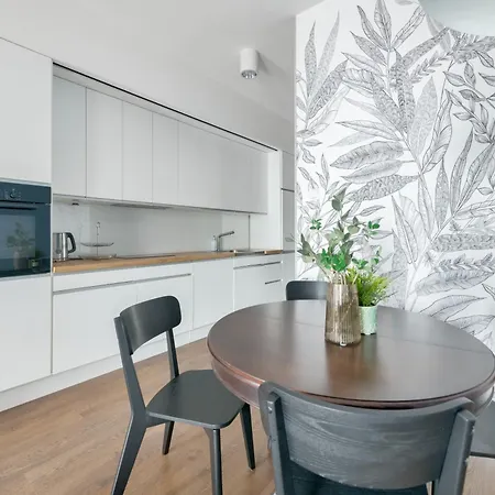 Dom & House - Nadmorski Dwor Appartement Gdańsk
