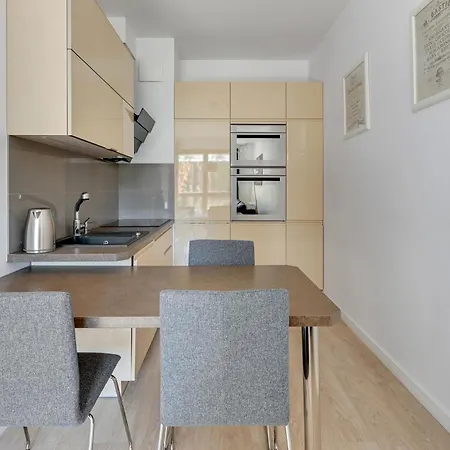 Dom & House - Nadmorski Dwor