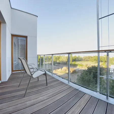 Dom & House - Nadmorski Dwor *