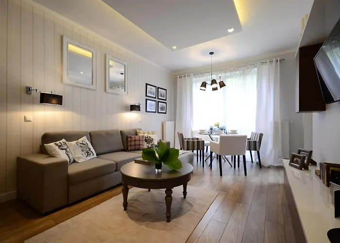 Dom & House - Nadmorski Dwor Gdańsk