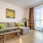 Dom & House - Nadmorski Dwor Appartamento Danzica